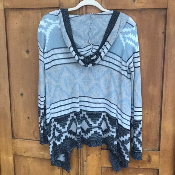 Aztec cardigan - Picture 2 of 3